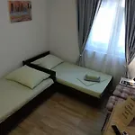 Put Konukevi Neum