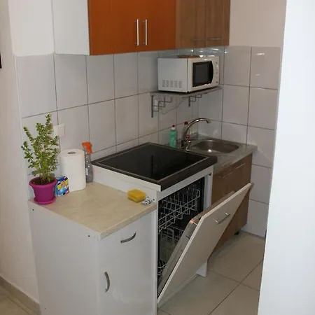 Put Konukevi Neum